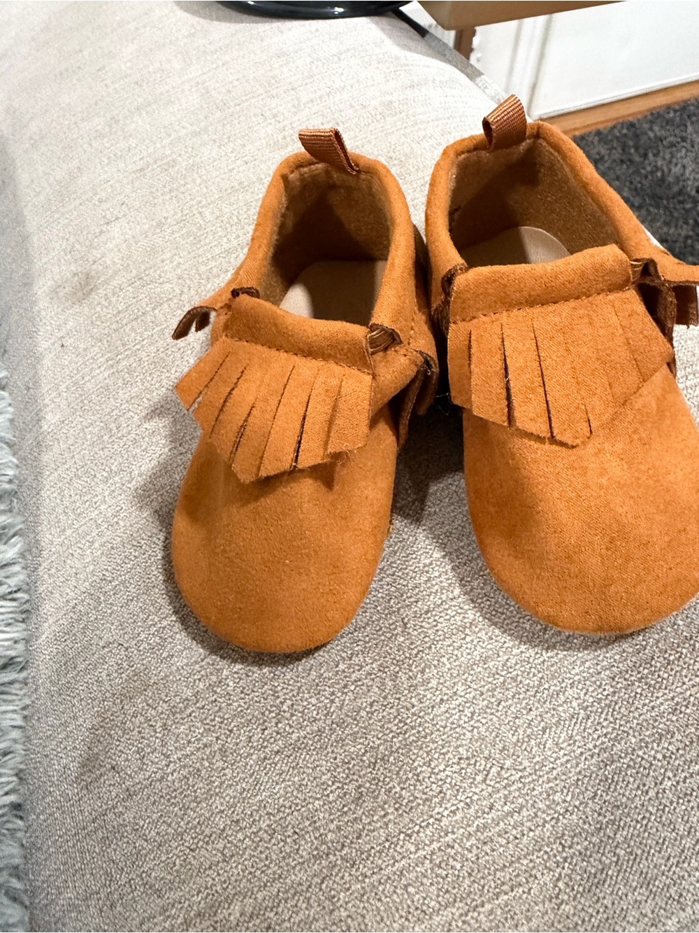 Old Navy Suede Fringe Moccasins in Tan Brown